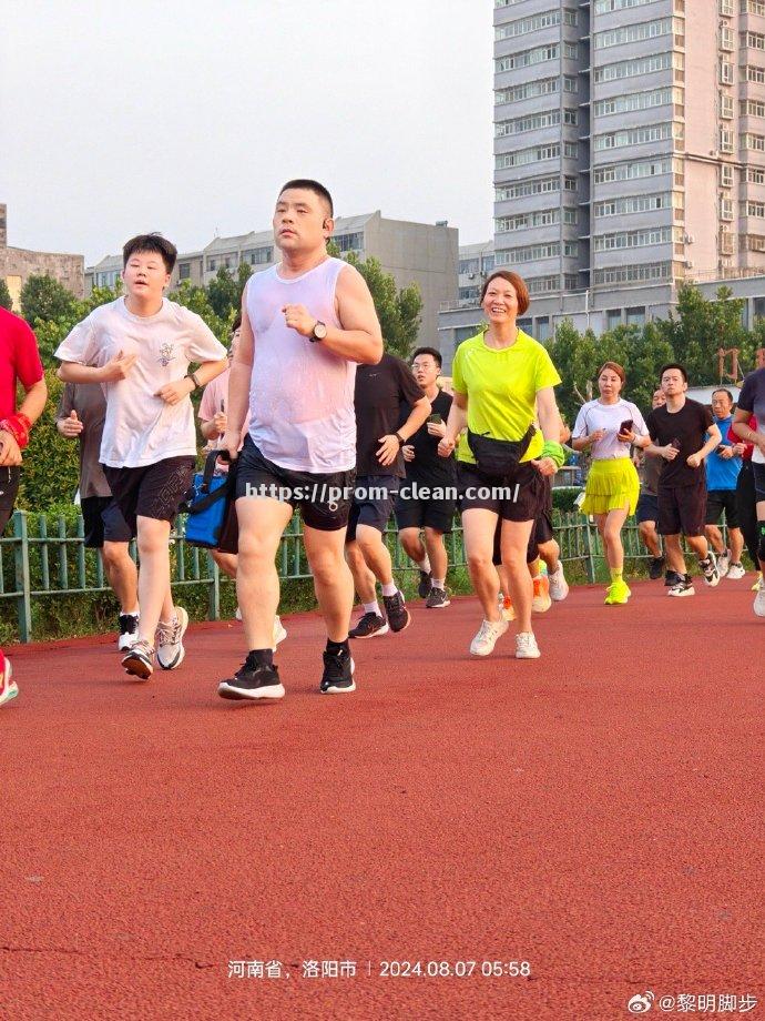 南宫娱乐-比路萨战队誓死不放弃，为了团队荣誉全力拼搏